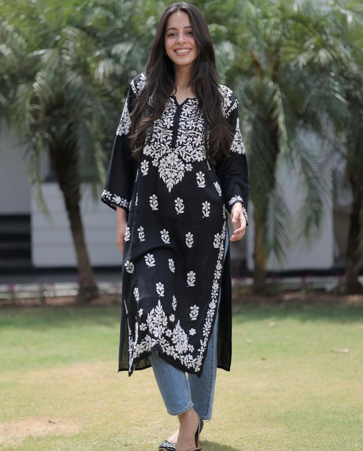 Chikenkari kurta
