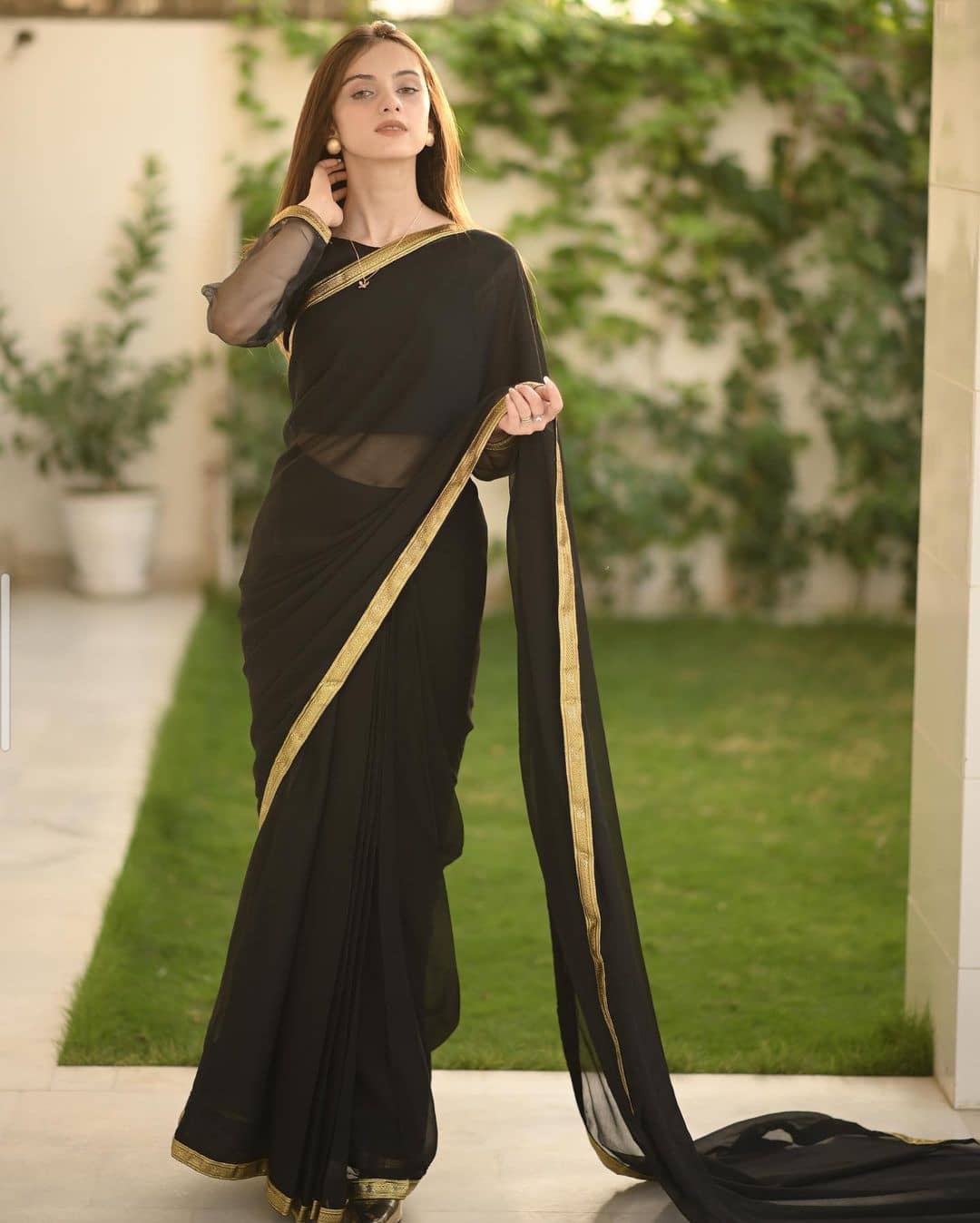 CHIFFON LACE STITCHED SAREE