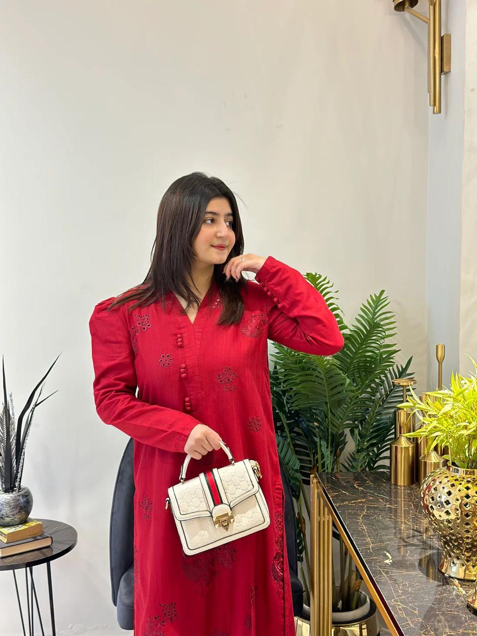 Anaari 2pcs