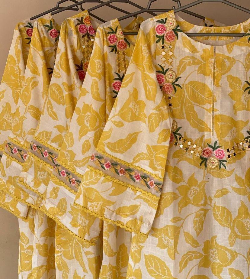 Yellow petal 2pcs